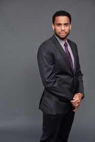 Stumptown – Michael Ealy as Detective Miles Hoffman