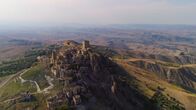 Lost Places – Auch so kann eine Geisterstadt aussehen: Craco im Süden Italiens, gegründet im Mittelalter, wurde 1963 evakuiert, nachdem mehrere Erdrutsche die Stadt verwüstet hatten.