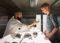 Ex Machina – Im Forschungslabor: (l-r) Oscar Isaac als Nathan, Domhnall Gleeson als Caleb
