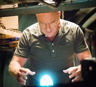 Under the Dome – Wird Big Jim (Dean Norris) das Ei immer noch dem Militär übergeben?