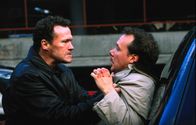 Outer Limits - Die unbekannte Dimension – Colonel Beckett (Michael Rooker, l.)