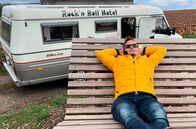 Der Camping-Check – Friso Richter will wissen, wieviel Luxus braucht man beim Camping wirklich.