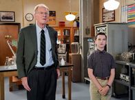 Young Sheldon – L-R: Dr. Linkletter (Ed Begley Jr.), Sheldon Cooper (Iain Armitage)
