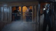 Die glorreichen 10 – Der Jungfern-Spurt mit dem Orient-Express ist auch ein Abenteuer für die wohlbetuchten Gäste. Bei der Fahrt entdecken sie zahlreiche exotische Ländern.