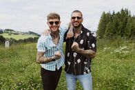 Forsthaus Rampensau Germany – Kevin "Flocke" Platzer (l.); Diogo Sangre (r.)