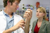 SOKO Kitzbühel – Stefan Murr (Christoph Weiss), Kristina Sprenger (Karin Kofler).