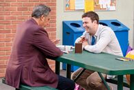 Single Parents – (v.li.): Brad Garrett (Douglas Fogerty), Taran Killiam (Will Cooper).