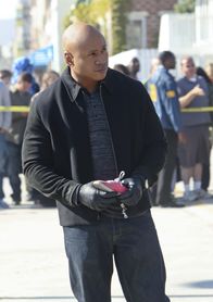 Navy CIS: L.A. – Ein grauenvolles Attentat erschüttert eine Wohltätigkeitsveranstaltung: Kann Sam (LL Cool J) den Tätern auf die Spur kommen?