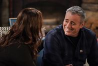Man with a Plan – Andi Burns (Liza Snyder, l.); Adam Burns (Matt LeBlanc, r.)