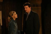 Buffy - Im Bann der Dämonen – L-R: Buffy Summers (Sarah Michelle Gellar), Angel (David Boreanaz)