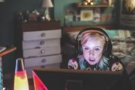 Dead Pixels – Meg (Alexa Davies)