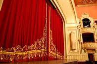 Die Fledermaus – Bühne des Opernhauses