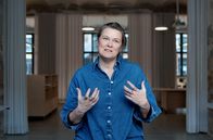 Unhappy – Architektin Wiebke Ahues