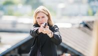 Die Chefin – Gefährliches Terrain: Vera Lanz (Katharina Böhm) muss aufpassen, dass sie und ihre Kollegen nicht selbst in die Schusslinie geraten.