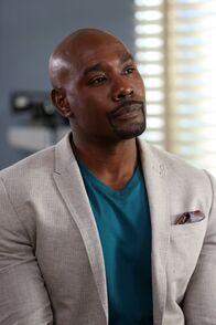 Rosewood – Rosewood (2015)