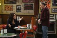 Superior Donuts – Superior Donuts (2018)