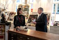 Der Staatsanwalt – Oberstaatsanwalt Bernd Reuther (Rainer Hunold) versucht noch mehr Zusammenhänge herauszufinden. Isabel Zander (Julia Goldberg) war mit der ermordeten Braut gut befreundet.