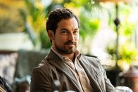 Wild Cards – Cole Ellis (Giacomo Gianniotti)