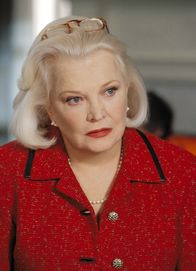 The Notebook - Wie ein einziger Tag – The Notebook - Wie ein einziger Tag Kann sich nicht mehr an ihr Leben erinnern: Gena Rowlands als Allie Calhoun