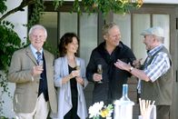 Der Winzerkönig – (v.li.) Wolfgang Hübsch (Gottfried Schnell), Katharina Stemberger (Andrea Plattner), Harald Krassnitzer (Thomas Stickler), Branko Samarovski (Blasius Schmalzl).