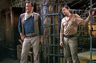 El Dorado – Cole Thornton (John Wayne, li.) und Sheriff J. B. Harrah (Robert Mitchum, re.).