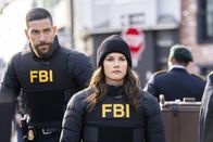 FBI: Special Crime Unit – FBI SA Omar Adom 'OA' Zidan (Zeeko Zaki, l.); FBI SA Maggie Bell (Missy Peregrym, r.)