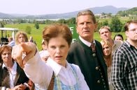 Vier Frauen und ein Todesfall – Brigitte Jaufenthaler (Frau Bürgermeister), Georges Kern (Bürgermeister).