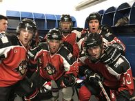 Verrückt nach Meer – Die Breakdance-Truppe DDC Breakdance besucht in Corner Brook, Neufundland, Kanada das Eishockey-Team Minor Brooks Hockey, wo sie mit den 12-17-jährigen Jungs und Mädels trainieren dürfen.
