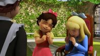 Heidi – Clara und Heidi haben auf Anhieb viel Spaß miteinander.
