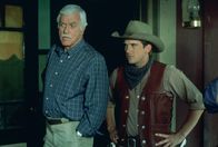 Diagnose: Mord – Dr. Mark Sloan (Dick Van Dyke, l.); Dr. Jesse Travis (Charlie Schlatter, r.)