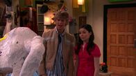 iCarly – L-R: Jake Krandle (Austin Butler), Carly Shay (Miranda Cosgrove)