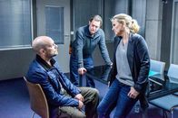 Die Chefin – Eine Spur führt zum entlassenen Hauswart, v.li.: Stephan Zinner als Julian Neuhaus, Jürgen Tonkel als Paul Böhmer, Katharina Böhm als Vera Lanz
