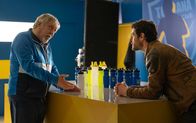 Das Netz - Power Play – L-R: Mister (Maurizio Mattioli) und Vincenzo Tessari (Alberto Paradossi)