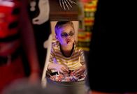 The Mick – Sorgt auf der Halloweenparty für Chaos: Ben (Jack Stanton) ...