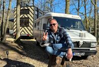 Der Camping-Check – Friso Richter mit seinem Oldtimer-Wohnmobil "Pamela".