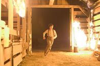 Todeszug nach Yuma – Seit geraumer Zeit läuft es für die Familie Evans nicht besonders gut. Für Sohnemann William (Logan Lerman) scheint der Vater an dem Desaster schuldig zu sein ...