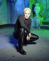 Buffy - Im Bann der Dämonen – (6. Staffel) - Obwohl Spike (James Marsters) durch den Chip in seinem Hirn mittlerweile die Bösartigkeit genommen worden ist, hat er es noch faustdick hinter den Ohren.
