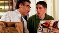 American Pie – L-R: Jims Vater (Eugene Levy) und Jim Levenstein (Jason Biggs)