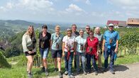 Expedition in die Heimat – Annette Krause auf Weinwanderung in Sasbachwalden.