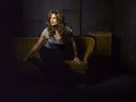 Castle – (5. Staffel) - Mit dem Verlust ihrer Mutter, deren Mord bis heute nicht aufgeklärt werden konnte, hat Kate Beckett (Stana Katic) immer noch schwer zu kämpfen.