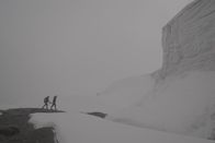 Unsere Kontinente – Wissenschaftler untersuchen den Gletscherrückgang der tropischen Anden.