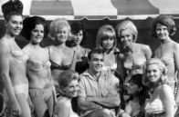 Sean Connery vs James Bond – Schauspieler Sean Connery am Set des James-Bond-Films „Goldfinger“ im April 1964