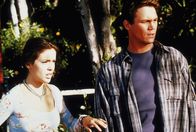 Charmed - Zauberhafte Hexen – Phoebe (Alyssa Milano, l.); Leo (Brian Krause, r.)