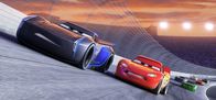 Cars 3: Evolution – "Cars 3 - Evolution", Der rote Super-Flitzer Lightning McQueen gerät unter Druck. Moderne Renntypen wie der blitzschnelle Jackson Storm lassen ihn alt aussehen. Deren neue Technologien und virtuelle Trainingsmethoden sind Lightning nämlich fremd. Unterstützt von seinen Freunden, will er den Piston Cup noch einmal für sich entscheiden. Ein fürchterlicher Crash bedeutet jedoch einen herber Rückschlag. Jetzt soll ihn die junge Renntechnikerin Cruz Ramirez für das alles entscheidende Rennen wieder flott machen.