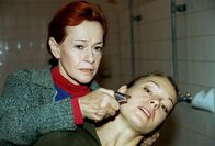 Kommissar Rex – (v.li.) Gertraud Jesserer (Silvia Manz), Elke Winkens (Niki Herzog).