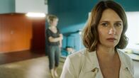 Doppelleben – Anna Pieri (Nina Canonico), Marina Golovine (Laurence Chabloz)