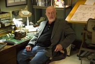 Community – Hilft Jeff dabei, sich in seinem neuen Job als Professor hineinzufinden: Professor Hickey (Jonathan Banks) ...