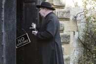 Father Brown – Father Brown (Mark Williams) will Rubys Mörder finden, auch wenn er dafür Grenzen überschreiten muss. Bei seiner Suche stößt er jedoch auf ein weiteres Geheimnis.