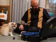 Der Katzenflüsterer – Jackson Galaxy und Symone
