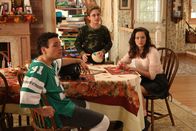 The Goldbergs – L-R: Barry Goldberg (Troy Gentile), Adam Goldberg (Sean Giambrone), Erica Goldberg (Hayley Orrantia).